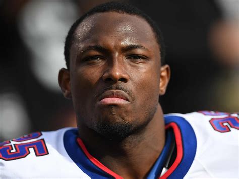 Lesean Mccoy Sued By Ex Girlfriend And Her Best Friend Over Alleged Assault