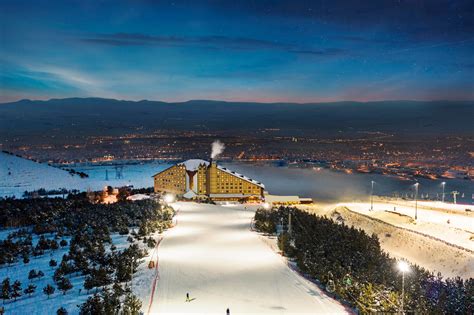 It is situated 1,900 meters above. POLAT ERZURUM RESORT HOTEL'DE KAYAK SEZONU AÇILDI