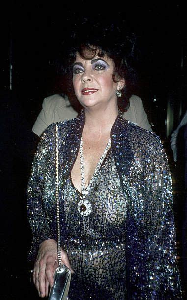 Drama Desk Awards June 04 1981 Rainbow Room Most Beautiful Lovely Elizabeth Taylor Iconic