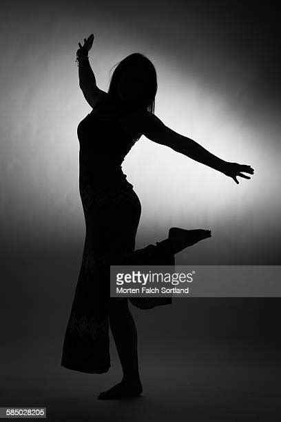 Women Spreading Their Legs Photos Et Images De Collection Getty Images