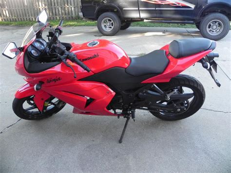 The ninja® 250r has always been a great place for beginning riders to get started. Buy 2010 Kawasaki Ninja 250R Sportbike on 2040-motos