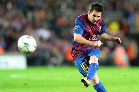 Leo Messi Making And Breaking Records Foottheball