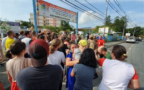 Trag Dia Em Sc Quatro Crian As S O Mortas Em Ataque A Creche Em