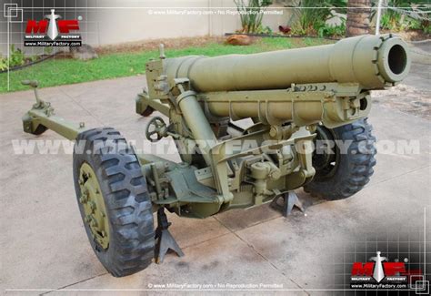 M3 105mm Howitzer M3