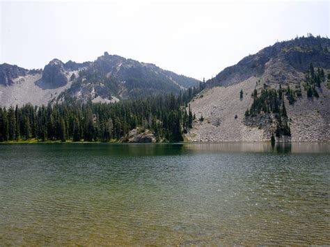 Oregon Top 5 Best Hikes In The Sky Lakes Wilderness