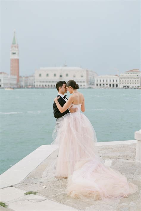 Le mariage à Venise d'une designer new-yorkaise en images | Vogue Paris