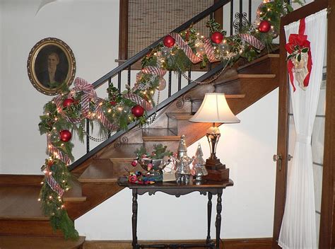 Maybe you would like to learn more about one of these? 23 Gorgeous Staircase Christmas Decorating Ideas