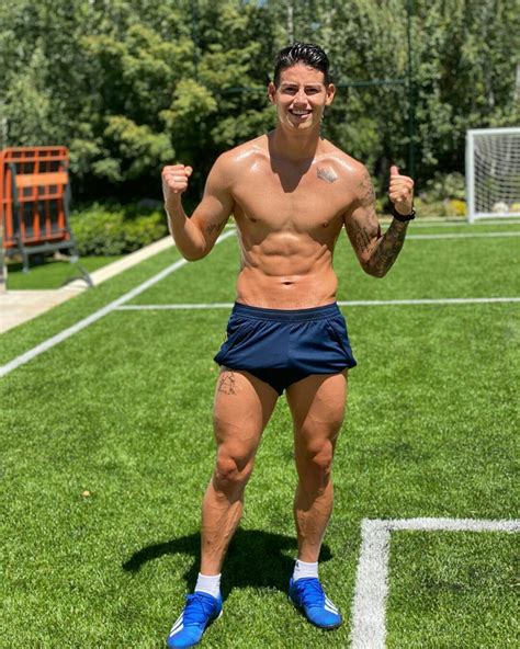 James Rodriguez Soccer Players Hot Soccer Guys Ripped Body Hommes