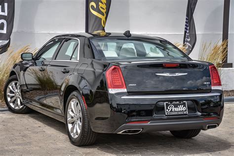 Pre Owned 2019 Chrysler 300 Touring L 4dr Car In Downers Grove Dg2612