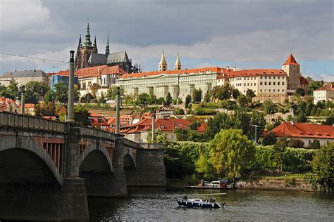 プラハ歴史地区 世界遺産プラス 世界遺産をもっと楽しむためのソーシャルメディア