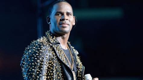 Jury Selection Underway In R Kelly S Upcoming Sex Trafficking Trial Abc Audio Digital Syndication