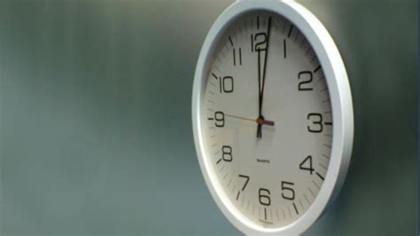 The Clocks Go Back This Weekend Itv News Granada
