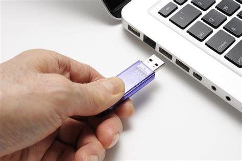 10 Unique Ways How To Use A Flash Drive Skytechgeek