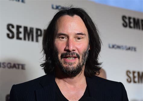 Keanu Reeves Thrives Being A Loner And Doesnt Want Fans Thinking Hes
