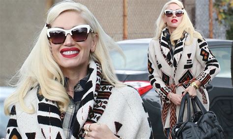 Gwen Stefani Shows Off Fashionable Flare In Patterned Cardigan