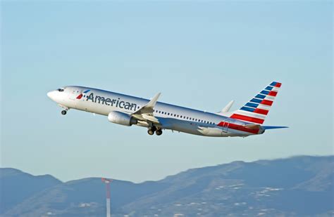 Thousands Of American Airlines Christmas Flights Left Without Pilots