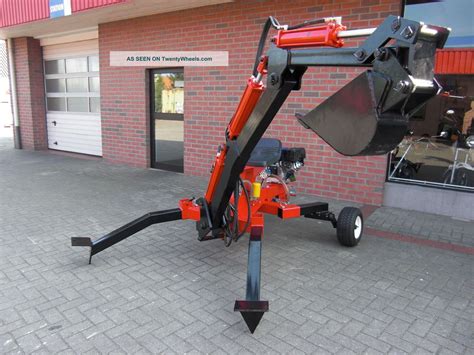 Towable Backhoe With 9 And 24 Buckets Plus Thumb Attachment