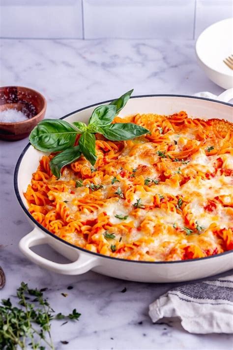 Cheesy Pasta Bake With Roasted Pepper Sauce The Cook Report