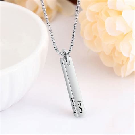 Engraved 3d Bar Necklace With Up To 4 Names
