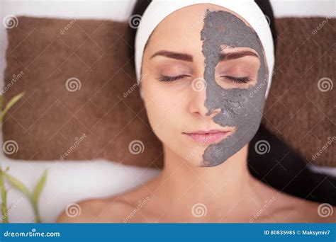 Spa Woman Applying Facial Cleansing Mask Beauty Treatments Stock Image Image Of Pamper
