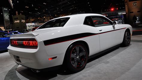 2013 Dodge Challenger Rt Redline Chicago Auto Show Preview And Live Photos