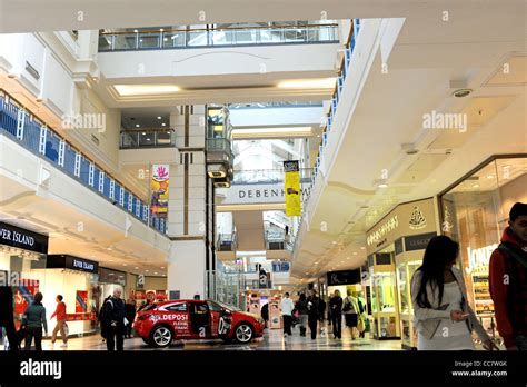The County Mall Shopping Centre In Crawley West Sussex Uk Stock Photo