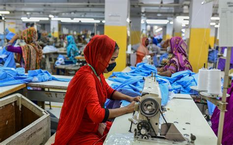 Why is fast fashion a problem? Q&A: Women Workers in Fast Fashion Demand Justice - Open ...