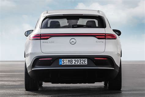 In sport mode, the suv unleashes the full output of the rear motor; Mercedes-Benz's First Electric SUV Has 300 kW, Makes 0-62 ...