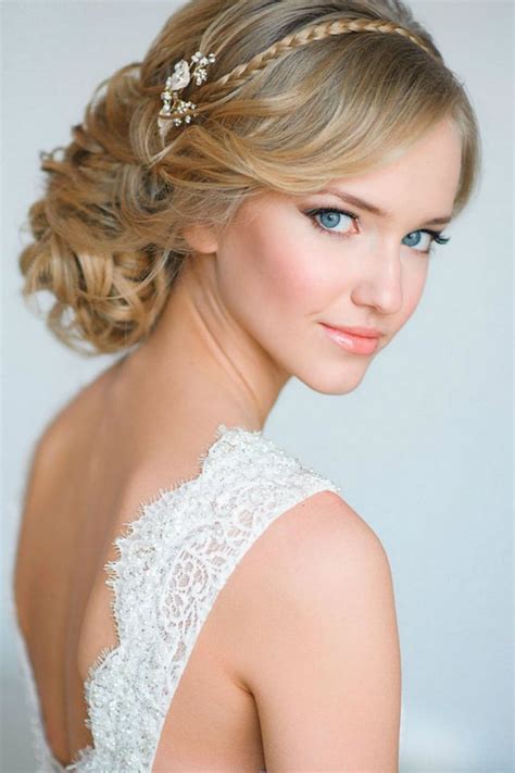 With wedding hairstyles for long hair you can really unleash your fantasy and try the most beautiful braided patterns, sleek glossy waves, glazed curls or asymmetrical details. Wedding Hairstyle for Medium Hair