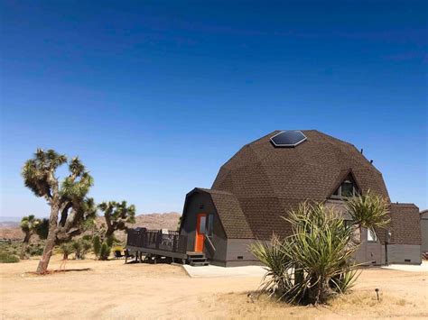 Joshua Tree Geodesic Dome House Hot Tub Dome Houses For Rent In