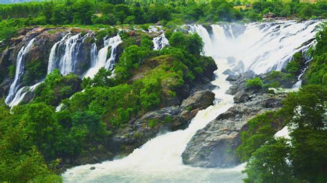 Shivanasamudra Falls Location Photos Timings How To Reach Adotrip