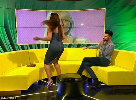 Watch Big Brother S Lateysha Grace Twerks Her Bum Out On Live Tv