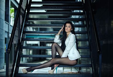 Wallpaper Women Model Sitting High Heels Pantyhose Fashion Spring Beauty Leg