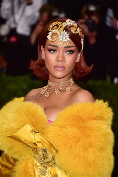 Rihanna Shines Bright At The Met Gala 2015 Idolator
