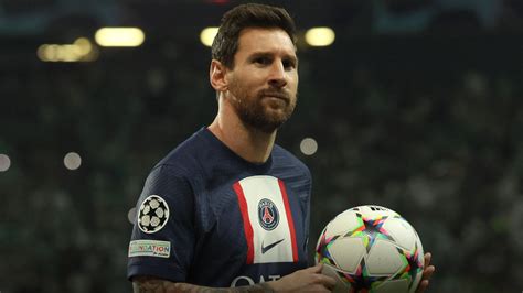 Is Lionel Messi Playing For Psg Vs Lyon Latest Updates Lineups