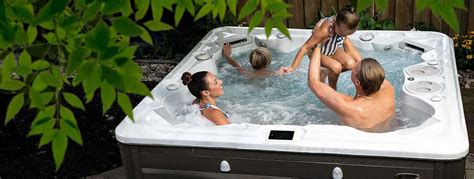 What Are The Best Ways To Fill A Hot Tub With Water For Maximum Efficiency Hydropool London