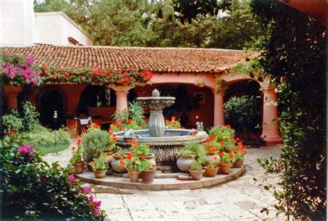 Photo Of Typical Mexican Courtyard Mexican Courtyard Courtyard
