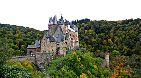 Burg Eltz Castle The Fighting Couple