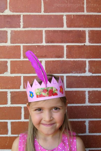 How To Make A Crown ~ Easy Kids Craft Using Feathers And Washi Tape
