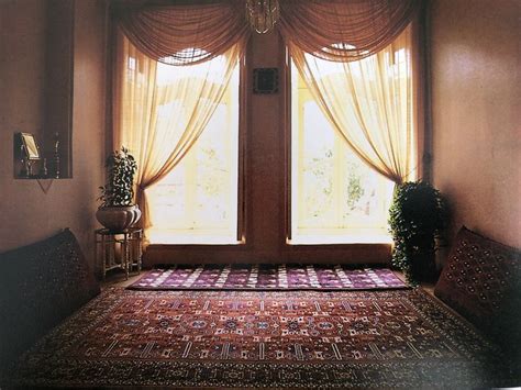 Living Room In Traditional House In Iranpersianinteriordesign