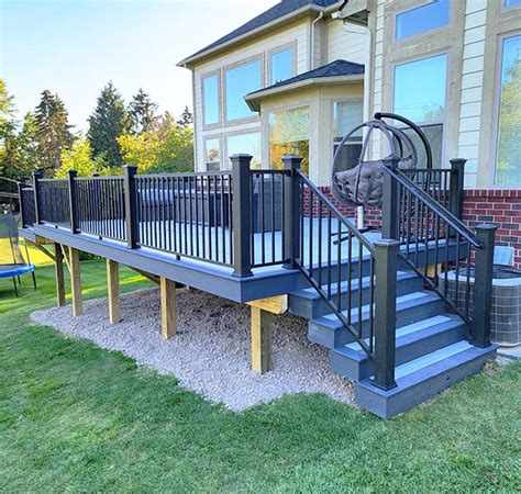 Custom Deck Builders Serving Oakland County Mi Mge Carpentry