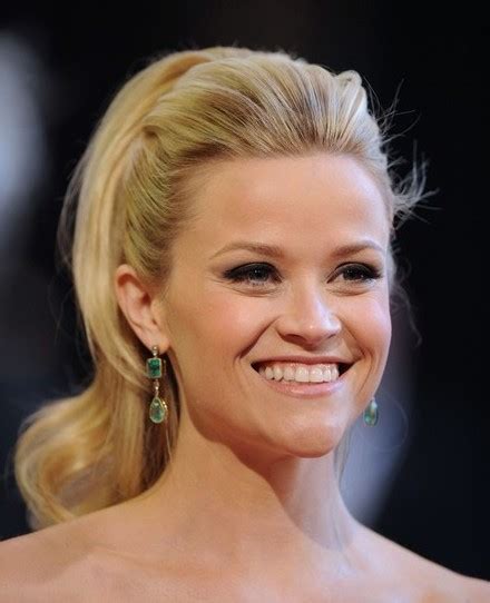 Trendystyle Copy Reese Witherspoon S Updo Hairstyle