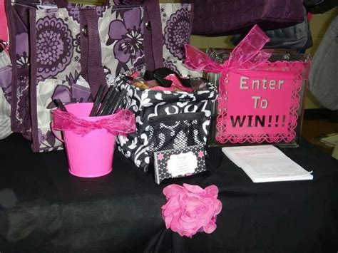 Enter To Win Display Vendor Fair Pure Romance Vendor Events 31 Party Thirty One Purses