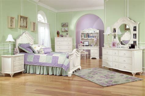 Beautiful Girls White Bedroom Furniture Editeestrela Design Furniture Design Download Free Images Wallpaper [furnituredesign421.blogspot.com]