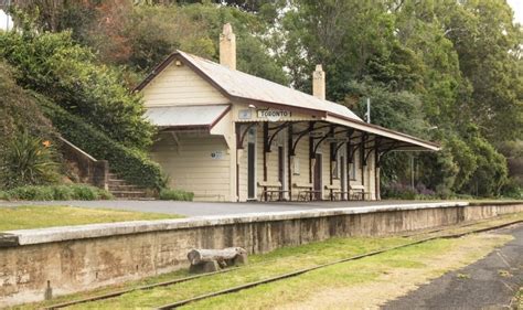 Image Of Old Toronto Railroad Station Platform And Tracks Austockphoto