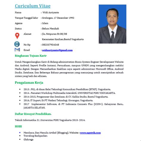 Berikut adalah contoh cv (curriculum vitae)formal, kreatif, menarik, bahasa inggris, bahasa indonesia, dan surat lamaran/application letter. Contoh Curriculum Vitae Bahasa Inggris Yang Menarik