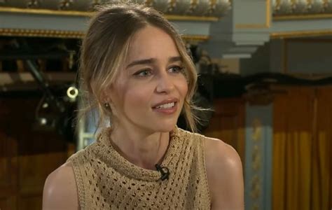 Emilia Clarke Missing Quite A Bit Of Brain After Two Aneurysms
