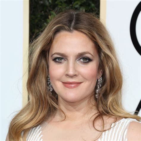 Drew Barrymore Golden Globes 2017 Hair And Makeup