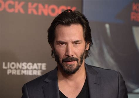 Keanu Reeves Reveals Hes A Lonely Guy