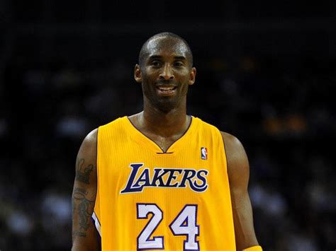 Wreckage from the helicopter crash that killed laker legend kobe bryant and eight other people was removed from a calabasas hillside on tuesday federal investigators were back out at the crash site all day on tuesday. Bodies being recovered from scene of Kobe Bryant ...